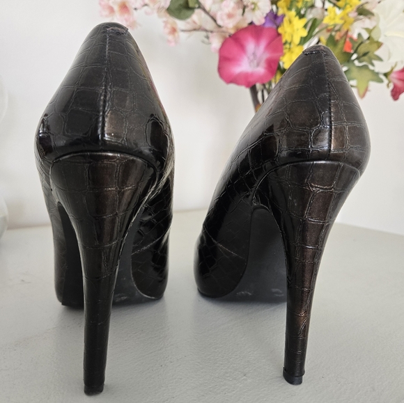 Jessica Simpson alligator heels - Picture 4 of 6